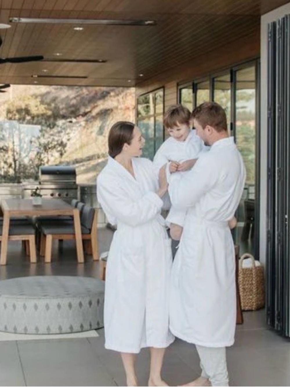 Spa Robe - Luxury White Bath Robe - Picture 4 of 4